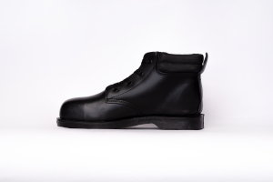807-01-Bota-Negra_04