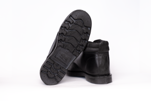 807-01-Bota-Negra_06