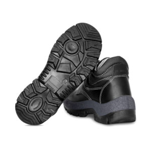 900-01-Bota-Negra-Composición-06