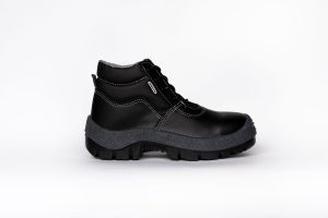 903-01-Bota-Negra_01