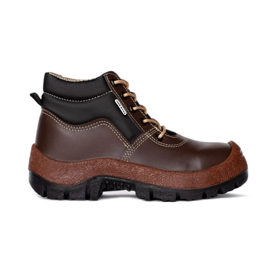 Bota En Cuero Café