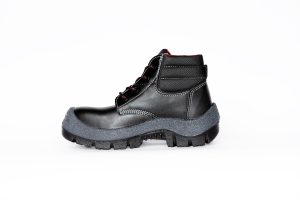 904-01-Bota-Negra_04