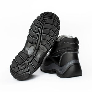 951-01-Bota-Negra-Composición-07